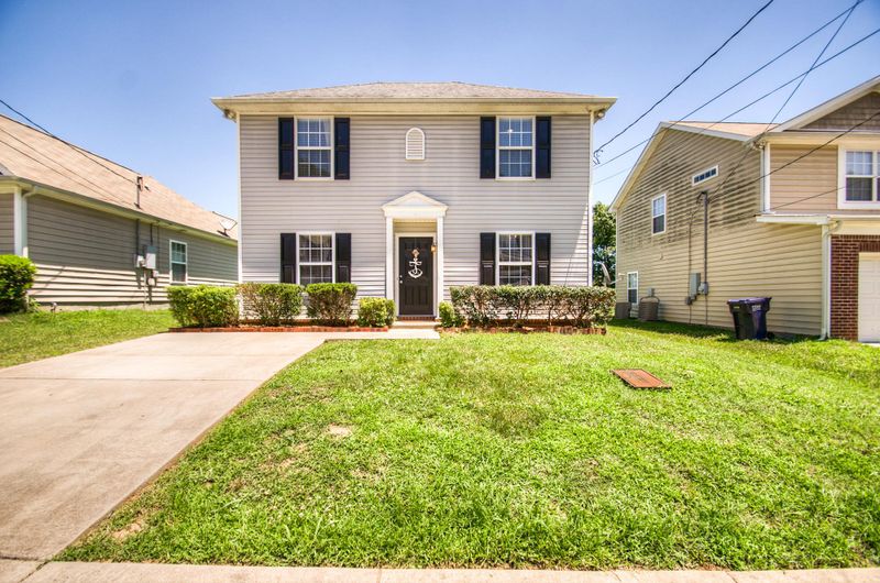 7488 Maggie Dr, Antioch, TN 37013