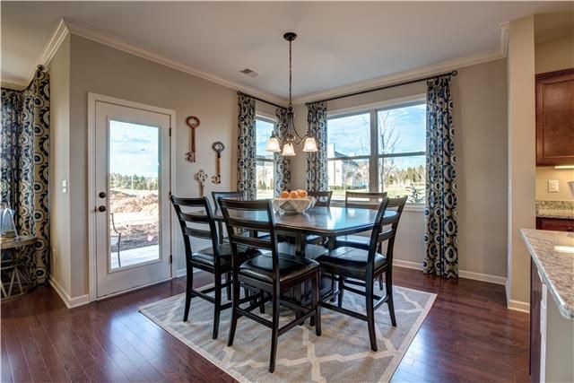 932 Manson Crossing 39, Murfreesboro, TN 37128