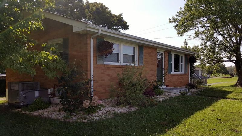 4277 Mount Zion Rd, Springfield, TN 37172