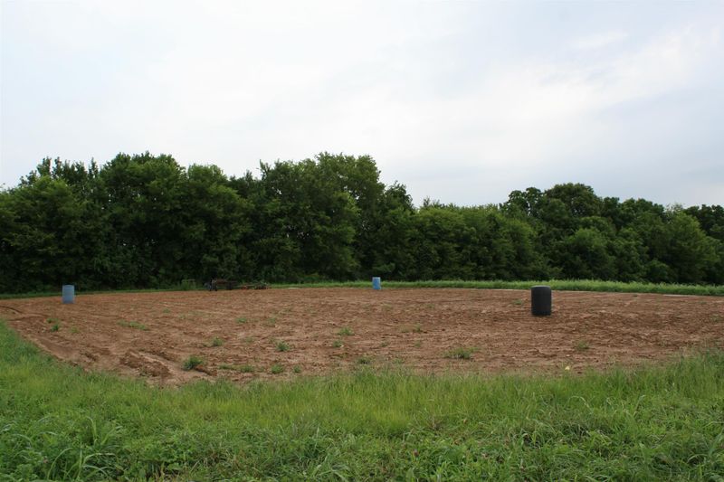 3725 Dobbin Rd, Springfield, TN 37172