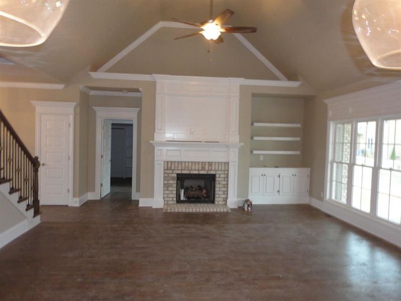 722 Dallas Ct, Murfreesboro, TN 37130
