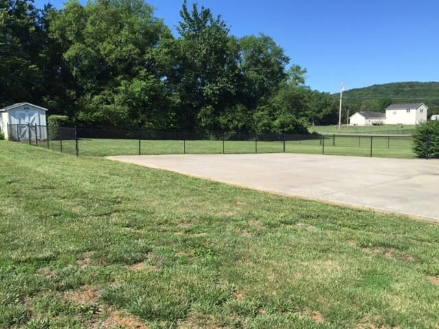 211 Lindsey Ln, Murfreesboro, TN 37129