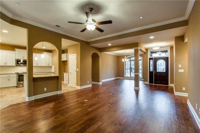 101 Silverstone Ln, Hermitage, TN 37076