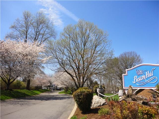 231 Green Harbor Rd #137 #137, Old Hickory, TN 37138