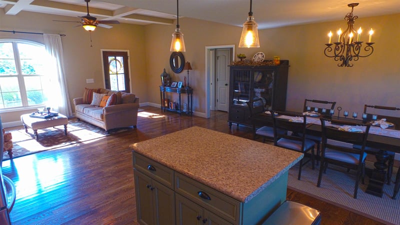 1035 Richards Trce, Orlinda, TN 37141