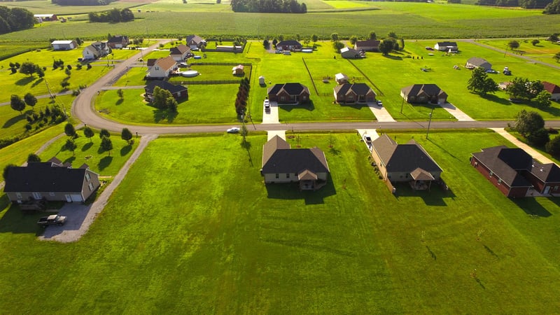 1035 Richards Trce, Orlinda, TN 37141