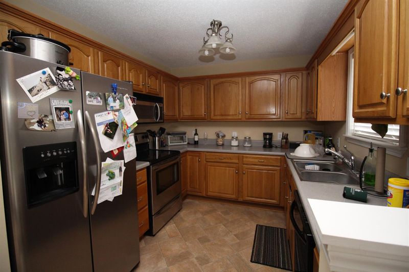 4239 Kedron Rd, Spring Hill, TN 37174
