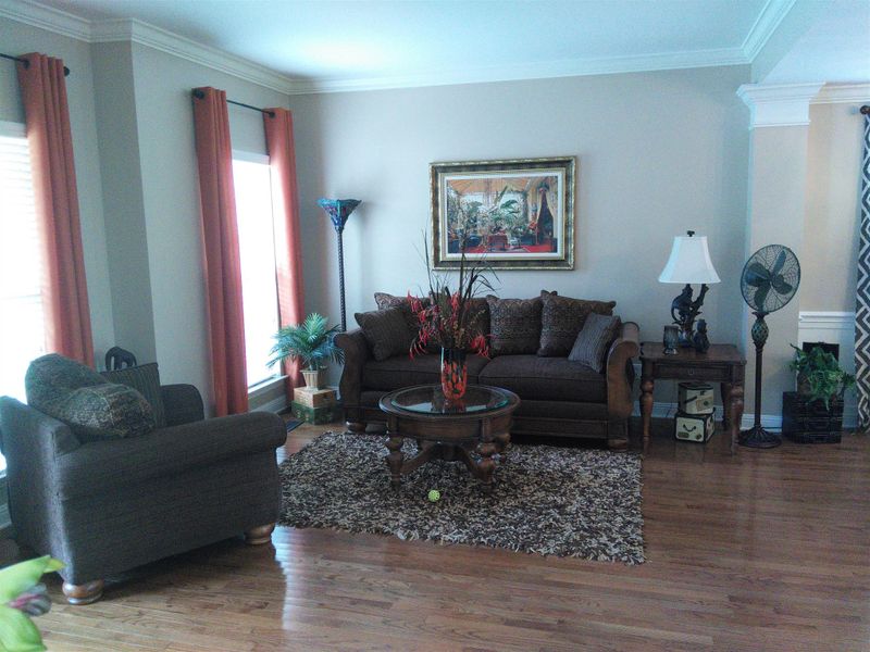 1417 Jackson Pl, Hermitage, TN 37076