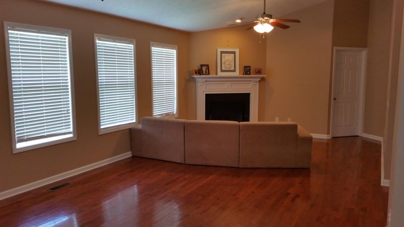 1272 Wentworth Dr, Gallatin, TN 37066