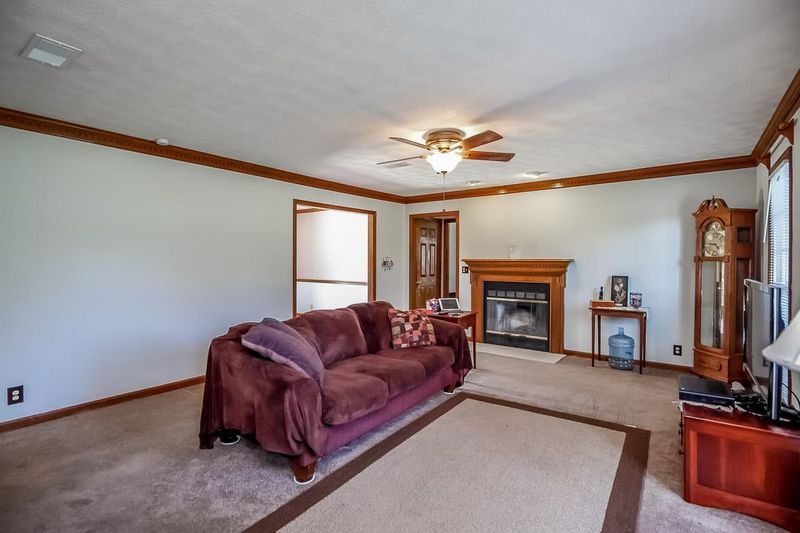 223 Connie Dr, Hendersonville, TN 37075