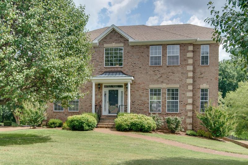 6056 Frontier Ln, Nashville, TN 37211