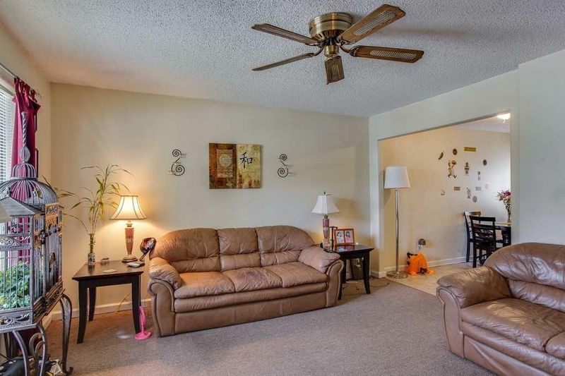 1111 E End St 1111 A&b, Columbia, TN 38401