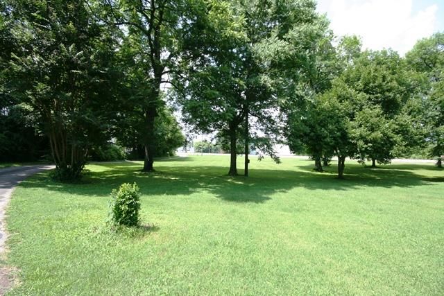 121 Donelson Pike, Nashville, TN 37214