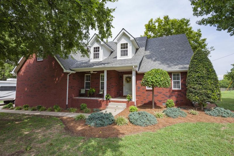 733 Walnut Ridge Dr, La Vergne, TN 37086