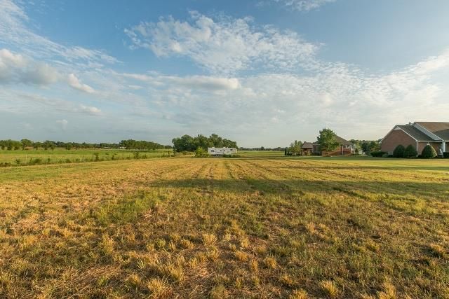1431 Cherry Ln, Murfreesboro, TN 37129