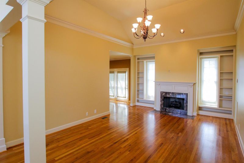 109 Clearview Ct, Springfield, TN 37172