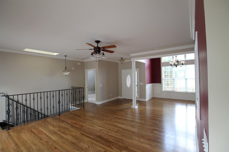 1805 Curtiswood Ln, Springfield, TN 37172