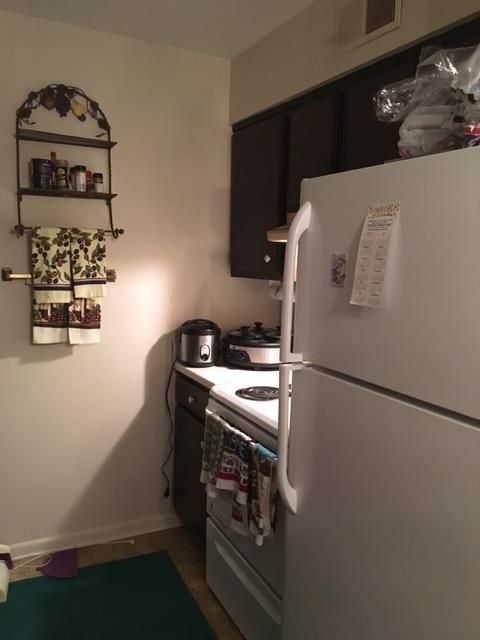 420 Walton Ln Apt J45 #J 45, Madison, TN 37115