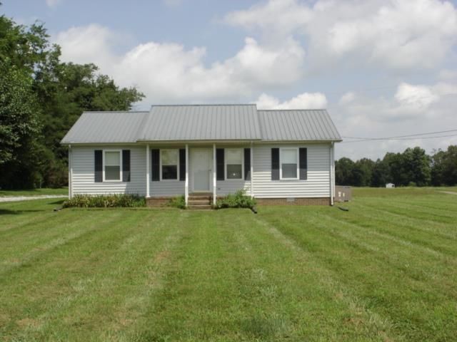 6136 Owens Chapel Rd, Springfield, TN 37172
