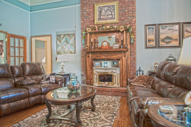 5027 Willowbend Dr, Murfreesboro, TN 37128