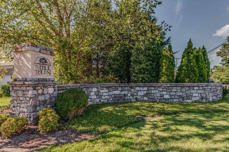 1276 Bending Creek Dr, Antioch, TN 37013