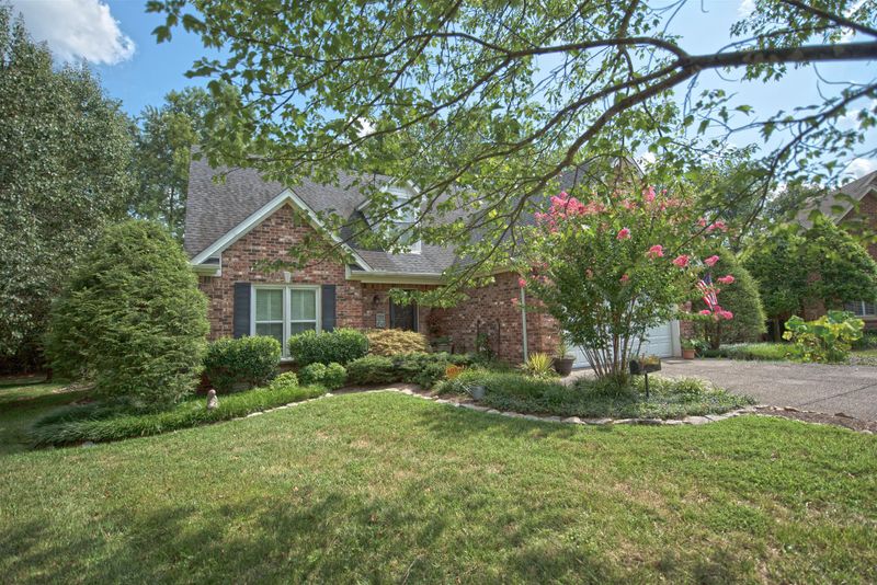 1426 Ascot Close, Murfreesboro, TN 37130