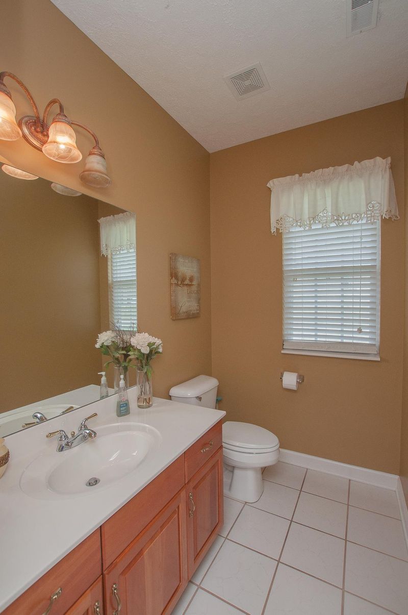 1075 Willoughby Station Blvd, Mount Juliet, TN 37122