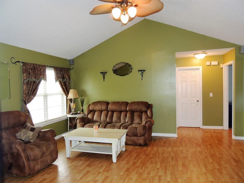130 Chesapeake Trl, Murfreesboro, TN 37129