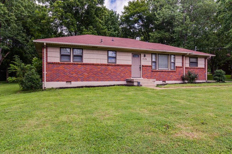 2126 Crystal Dr, Nashville, TN 37210