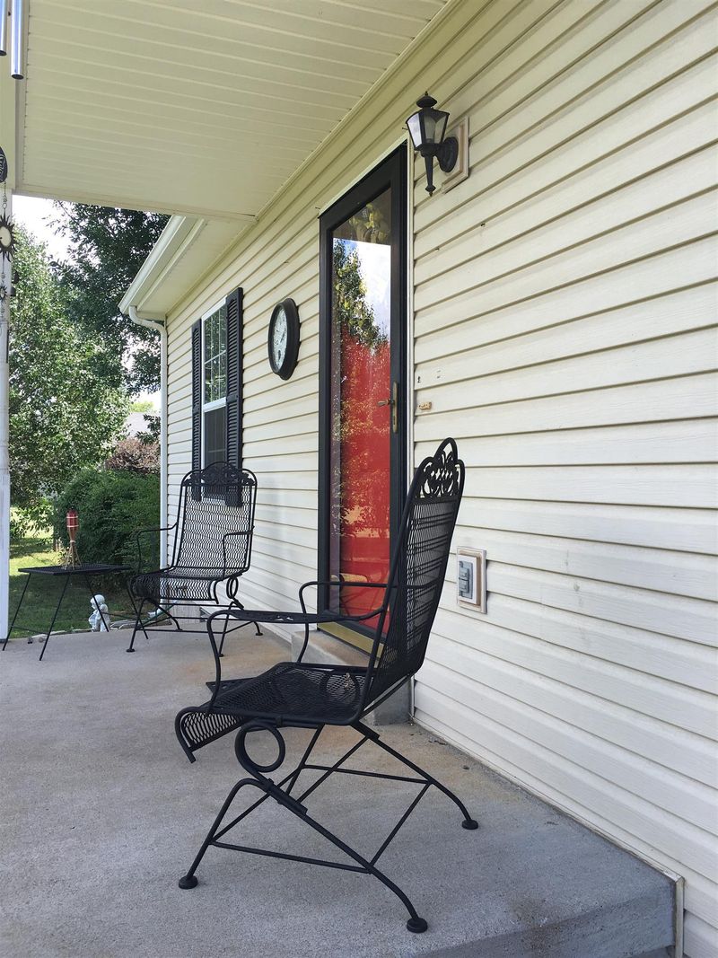 7001 Alexandria Dr, Murfreesboro, TN 37129