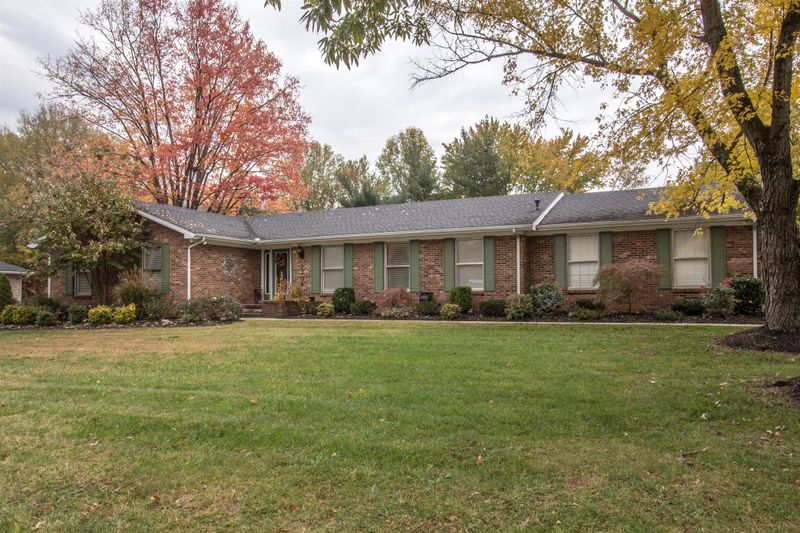 2208 Tomahawk Trce, Murfreesboro, TN 37129