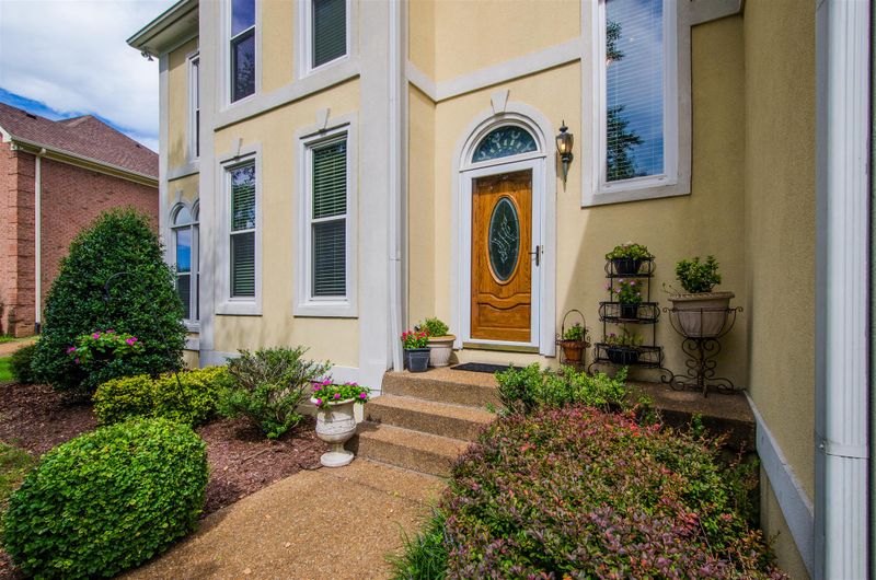 324 Bridgeway Dr, Franklin, TN 37064