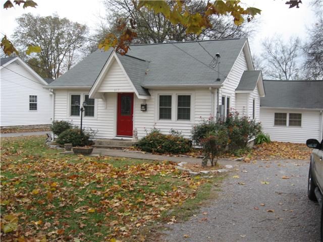 917 W Spring St, Lebanon, TN 37087