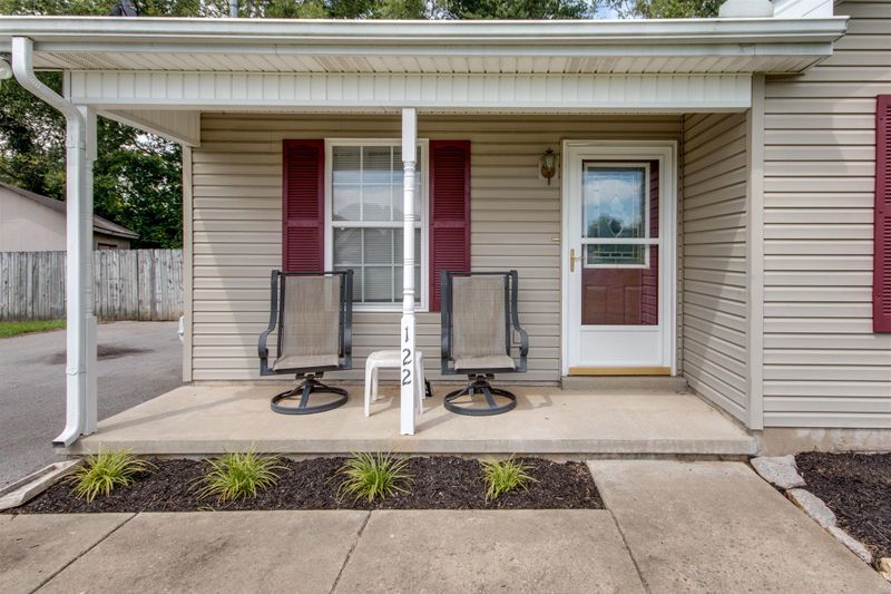 122 N Sunny Ridge Ct, Murfreesboro, TN 37130