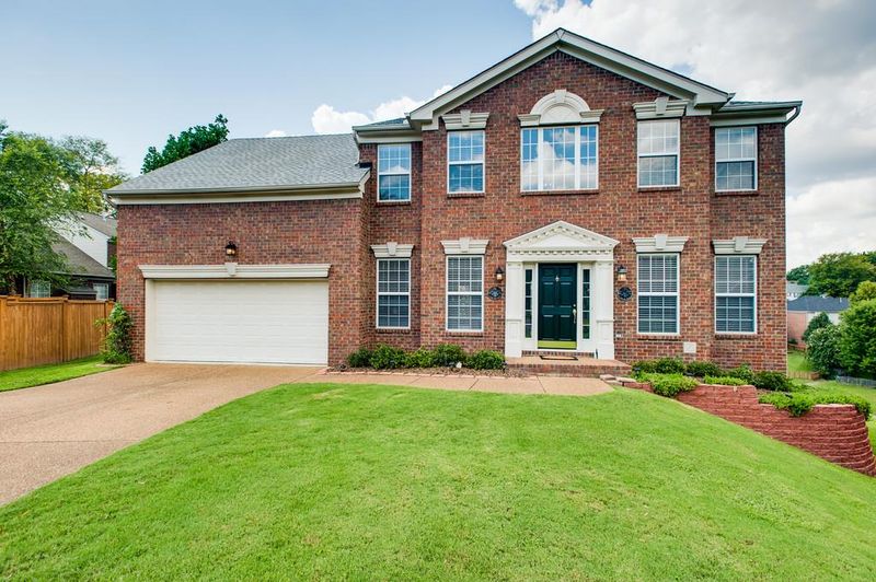 1005 Danestone Ct, Nashville, TN 37220