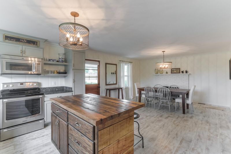 4728 Kedron Rd, Columbia, TN 38401