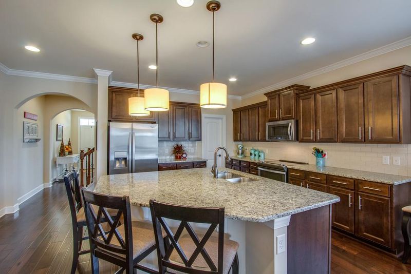4805 Genoa Dr, Mount Juliet, TN 37122