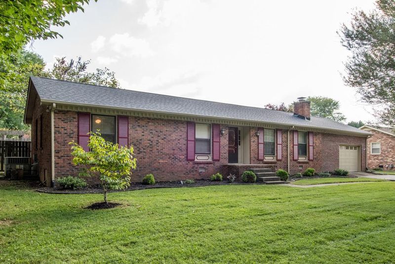 2507 Allison Ln, Springfield, TN 37172