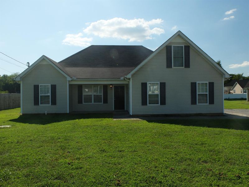 309 Dunlop Dr, Murfreesboro, TN 37129