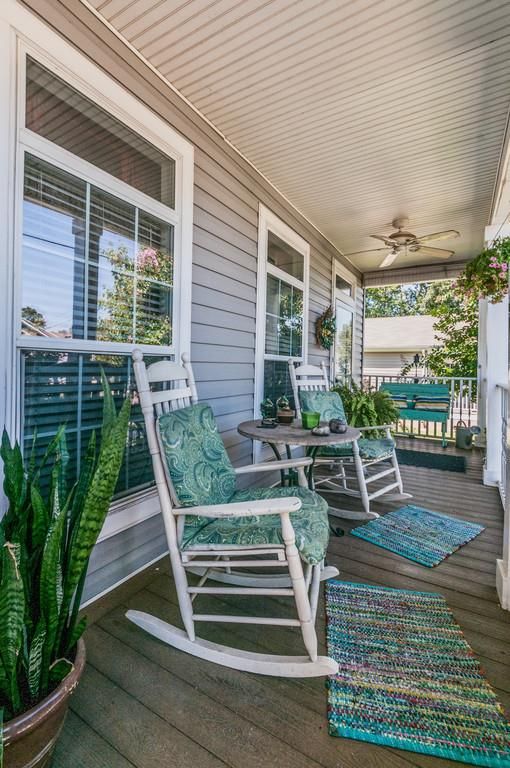 2212 Beachfront Ave, Antioch, TN 37013