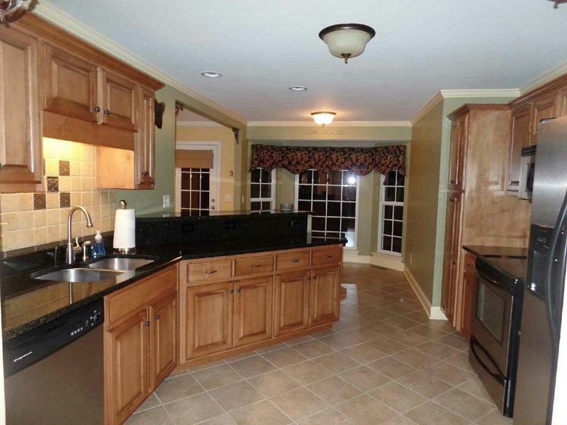524 Ellie Lee Dr, Smyrna, TN 37167
