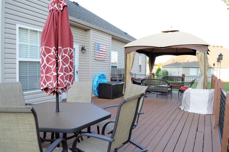 1155 Rock Ledge Ps, Gallatin, TN 37066