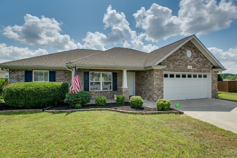 5004 Pelican Ct, Spring Hill, TN 37174