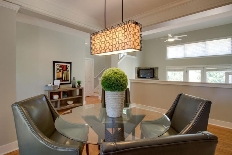 1427 Robert E Lee Ln, Brentwood, TN 37027