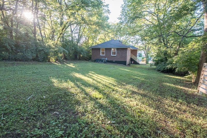 220 E Palestine Ave, Madison, TN 37115