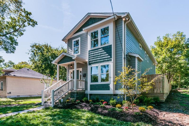1611 17th Ave N, Nashville, TN 37208