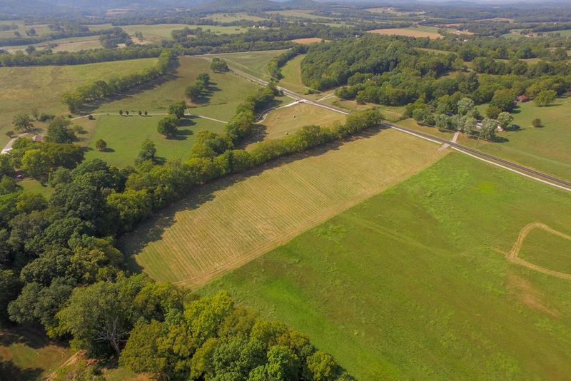 2205 Allison Rd, Eagleville, TN 37060
