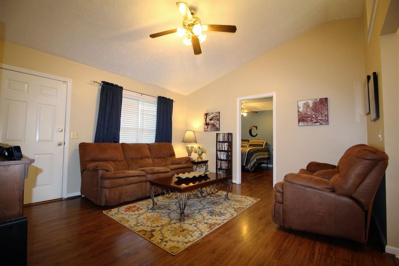 227 Vernon Traylor Dr, Smyrna, TN 37167