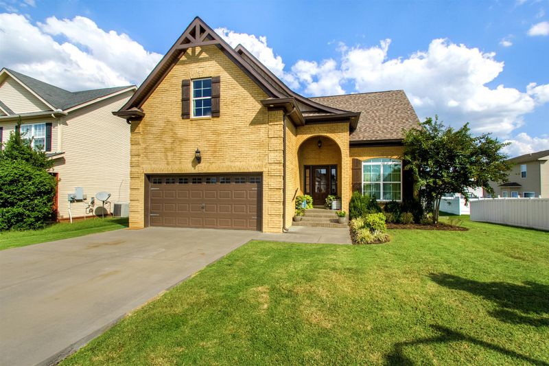 310 Ossabaw Dr, Murfreesboro, TN 37128