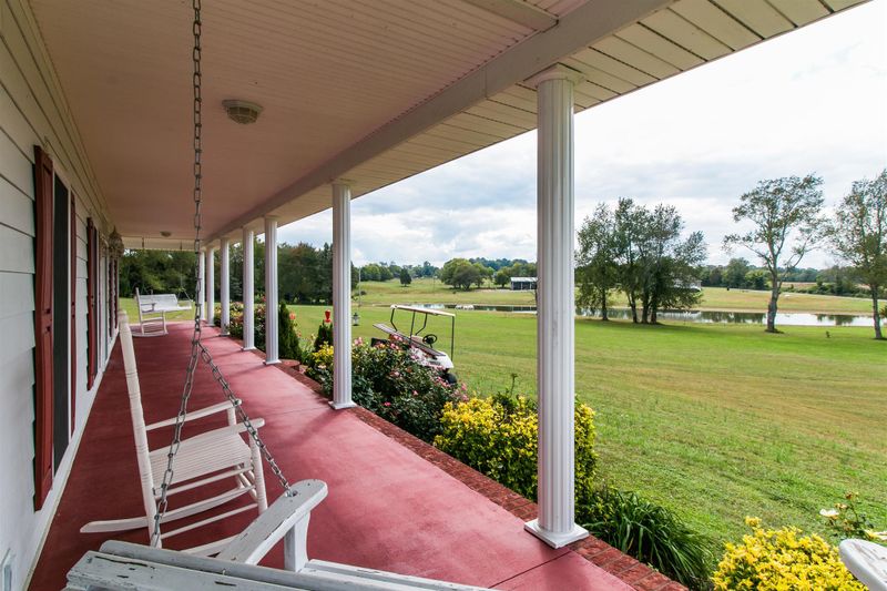 4256 Turnersville Rd, Cedar Hill, TN 37032